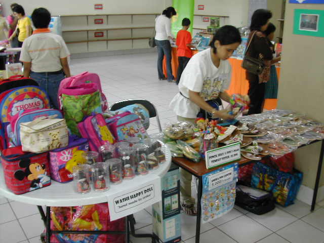 Penggunaan Event Organizer Pada Acara Bazar Di Sekolah